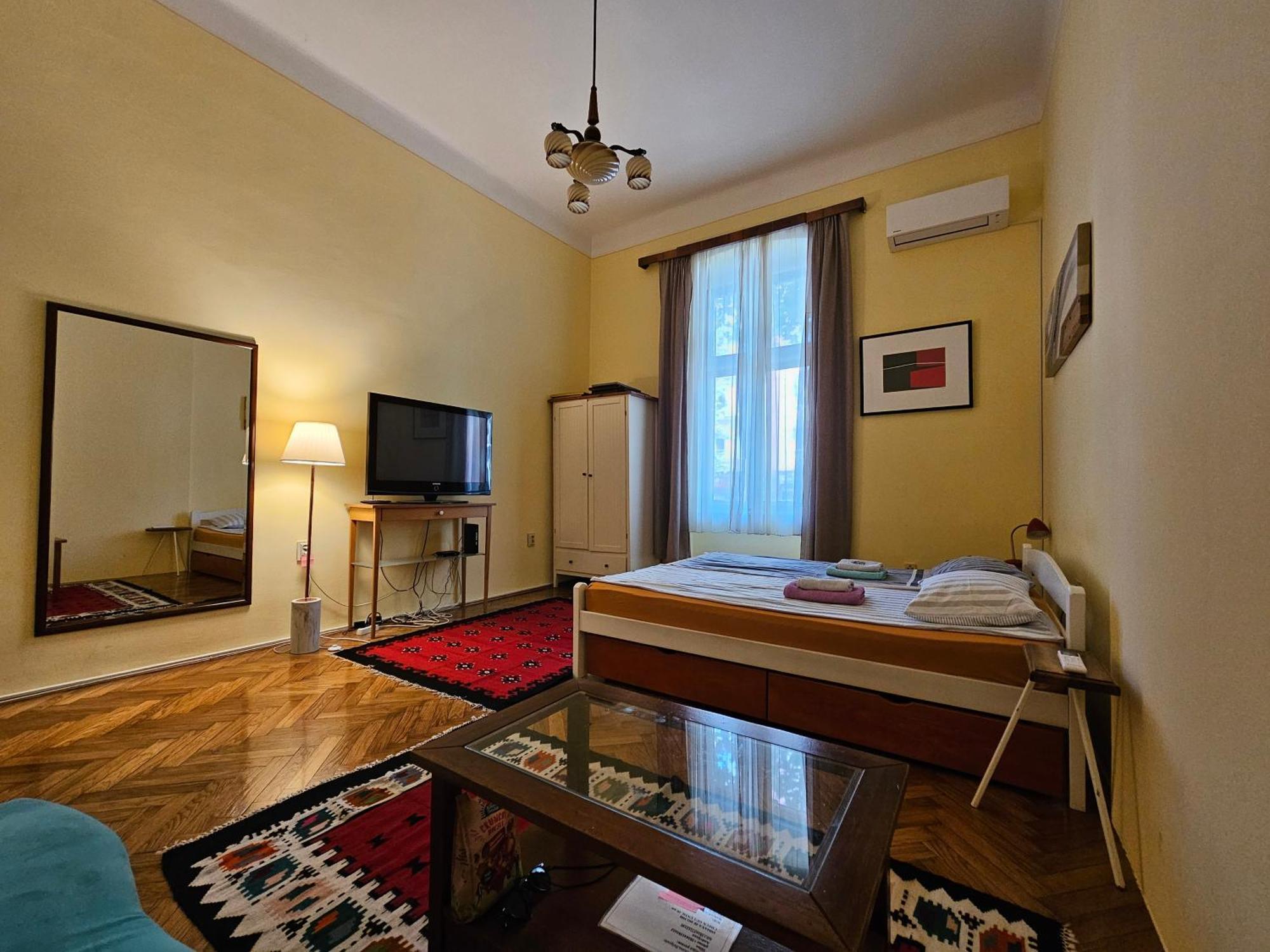 Cricket 2 Hostel Belgrade Extérieur photo